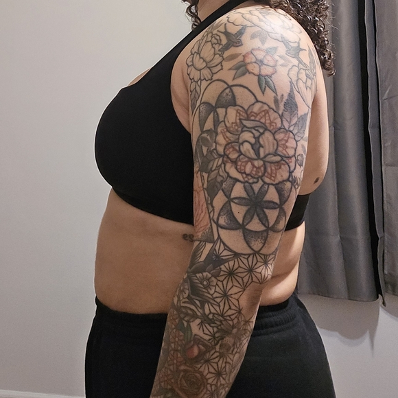 Buffbunny Revolution Halter Sports Bra | XL - Picture 5 of 8